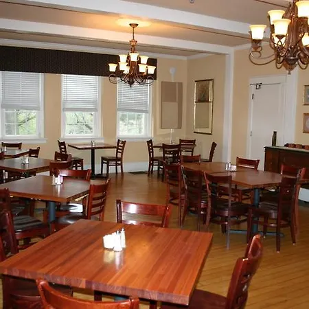 The Woodford Inn-2