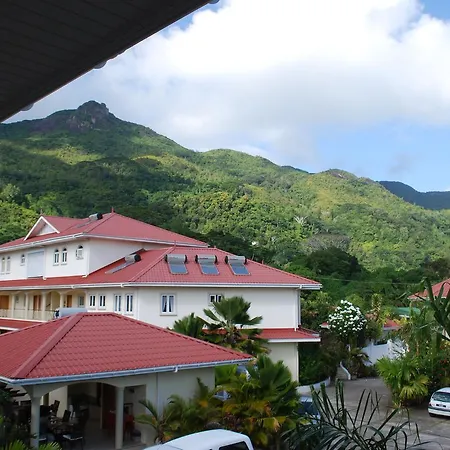 Marie Laure Suites-3
