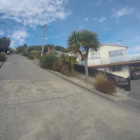 Sleep On The Steepest Street In The World!-2
