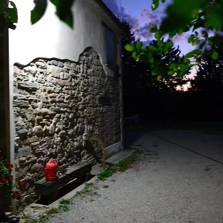 Nido D'Ape Bed And Breakfast-2