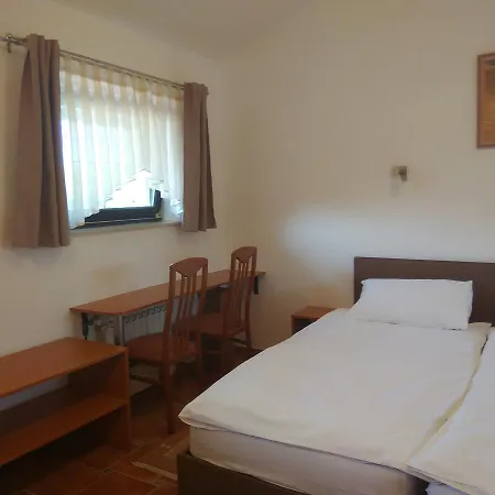 Gea Bed And Breakfast-2