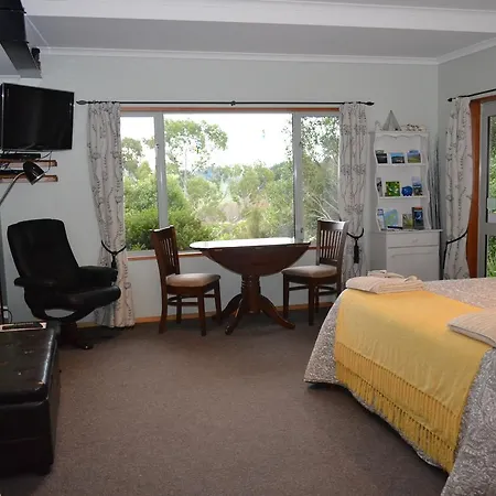 Treetops B&B-3
