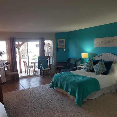 Davis Bay Bed & Breakfast-3