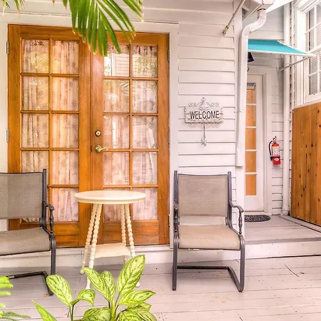 Key West Harbor Inn - Adults Only-3