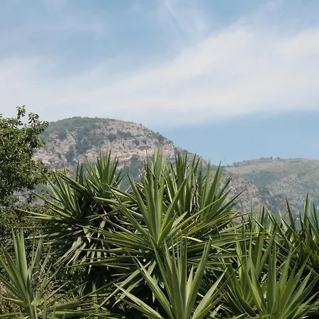 La Gaggia Guest House-3