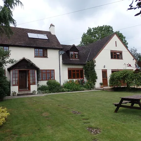 Larkrise Cottage Bed And Breakfast-2