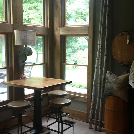 The Getaway Inn At Cooper'S Woods-3