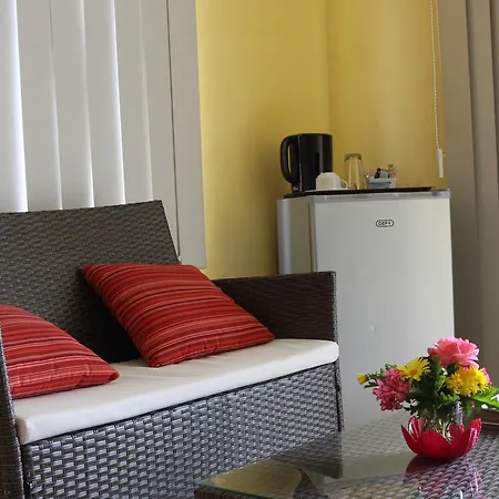 Richards Travel Lodge-2