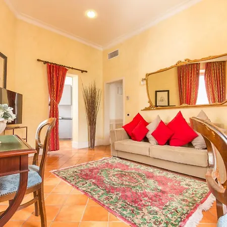 Caesar House Residenze Romane-3