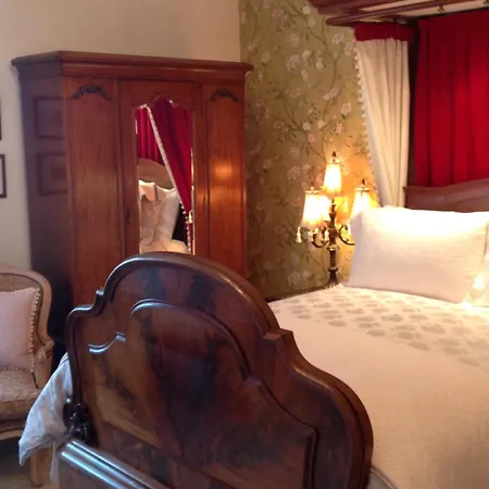 Westgate Manor-2