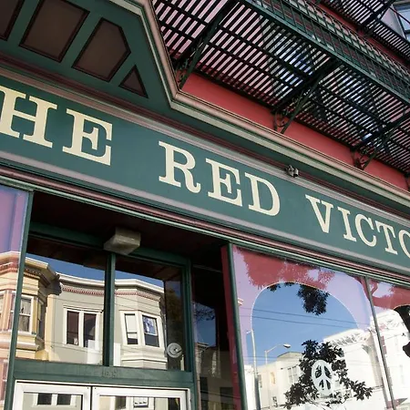Red Victorian Bed And Breakfast-3