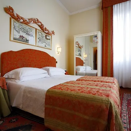 Casa Villa Gardenia Venice - Atika&Atif-2