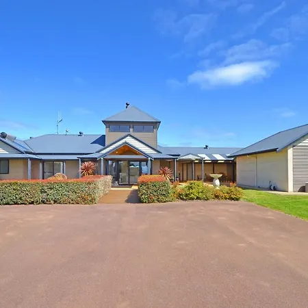 Sensational Heights Bed & Breakfast-2