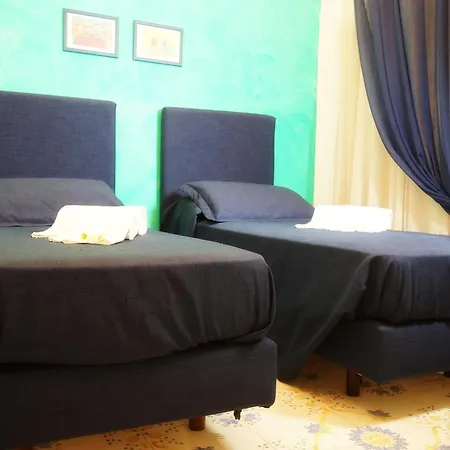 Le Vie Di Napoli B&B-2
