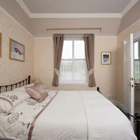 Dall Lodge Country House-3