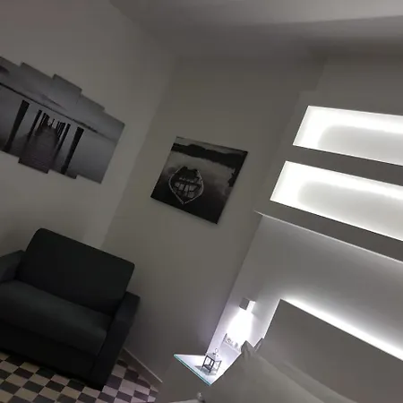 Villa Adelaide Suite & Room-2