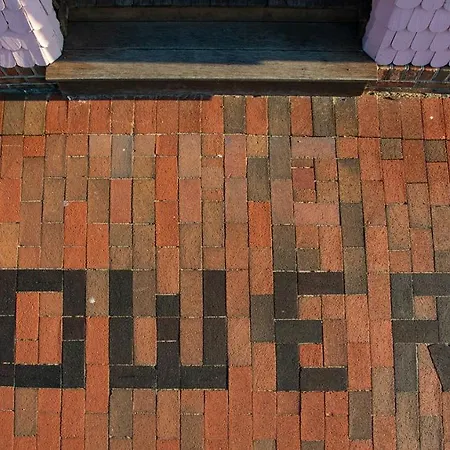 The Towers Bed & Breakfast-3