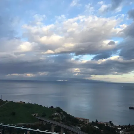 B&B La Terrazza Sul Mare Taormina-3