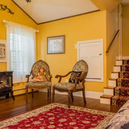 Jonathan Pitney House-2