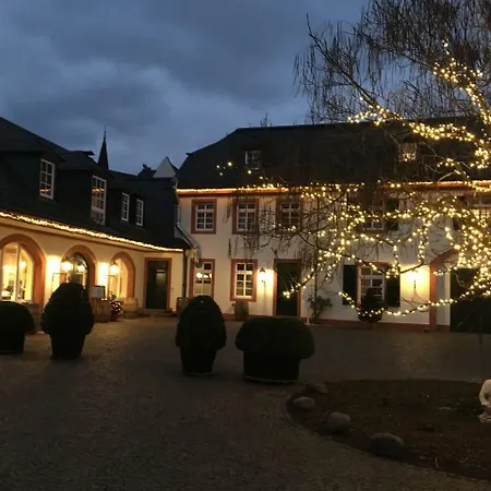 Residenz Weingut Schloss Reinhartshausen-3