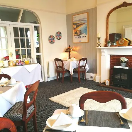 Malvern House-2