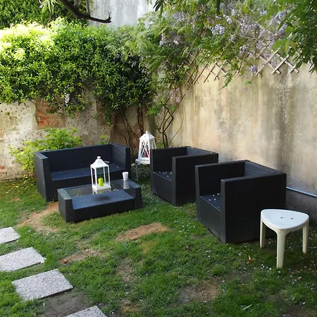 19 Borgo Cavour-2