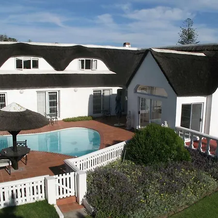 Lagoon Lodge-2