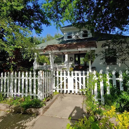 Delano Bed And Breakfast-2