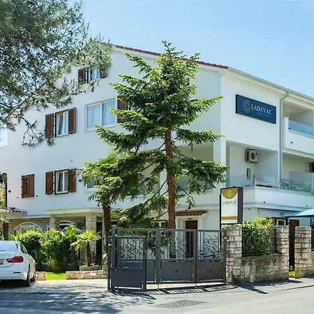 Villa Ladavac B&B-3