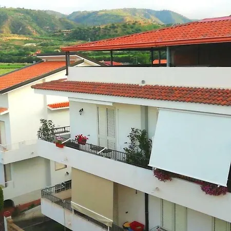 B&B Scirocco House-2