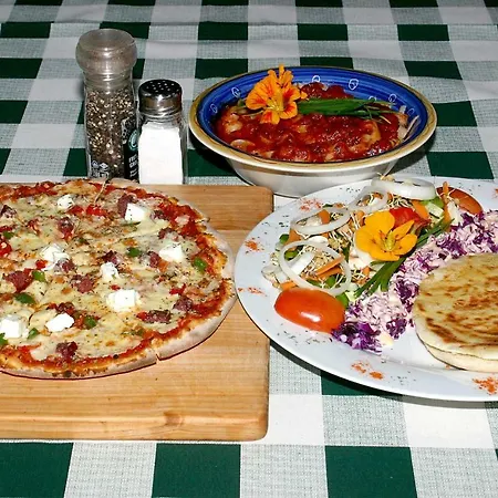Tower Of Pizza-2