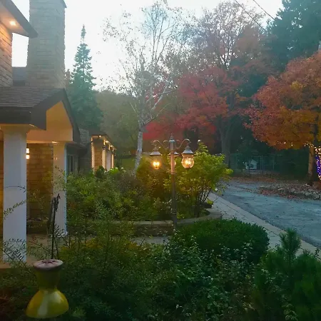 Auberge Tom B&B-3