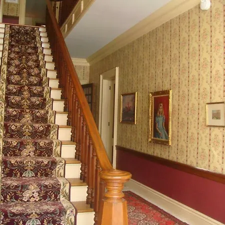 Antique Mansion B & B-2