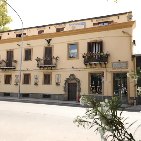 Cannatella's Mansion-2