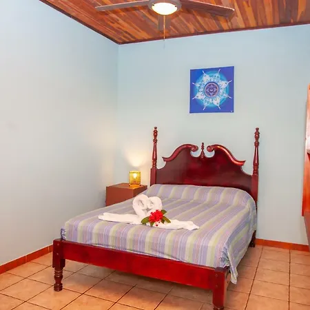 Casa Zen Guesthouse & Yoga Center-2