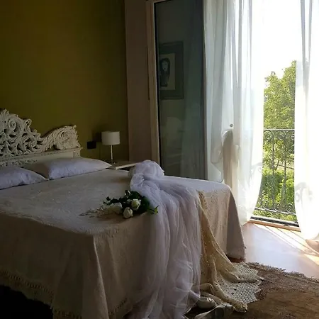 La Terrazza sui Vigneti-Rovescala-2