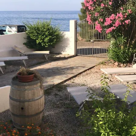 B&B La Goletta di Salina-3