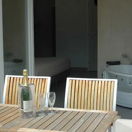 Les Jardins De Soulane B&B - Adults Only-3