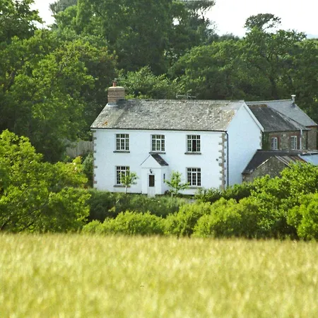 Lovaton Farmhouse-3