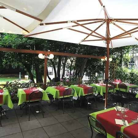 Trattoria Laghee con alloggio-2