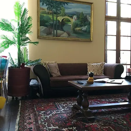 Victorian Lodge-2