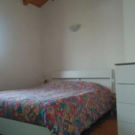 Up B&B-2