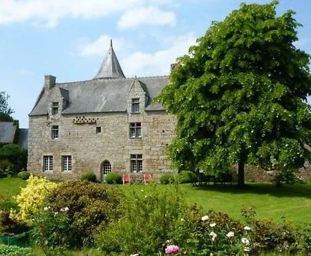 Manoir de Kerguéréon-3
