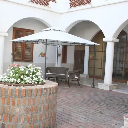 B&B Villa Dora-2