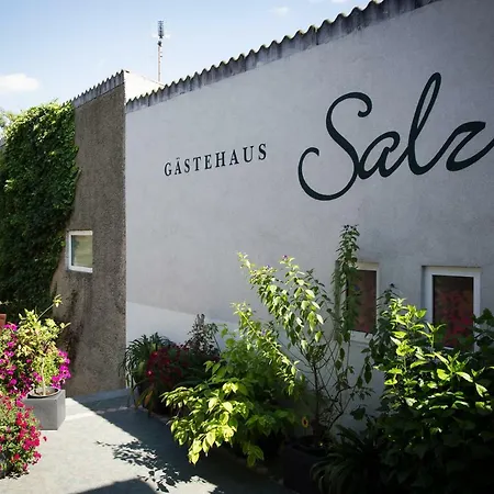 Weingut und Gästehaus Salzl-3
