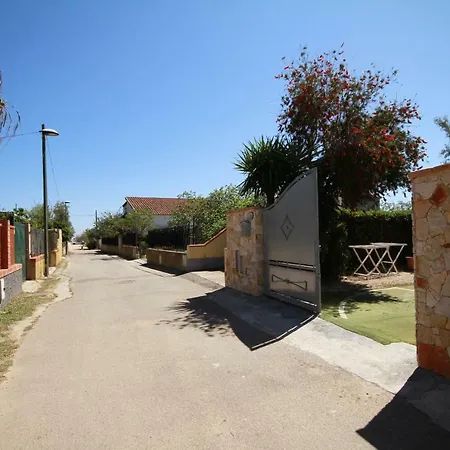 B&B Tanit-2