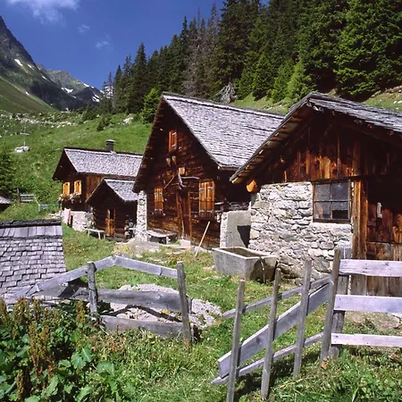 Haus Karin-2