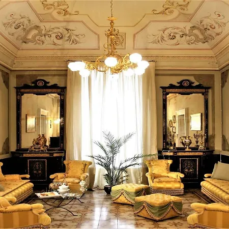 Historical Suites Vvm-3