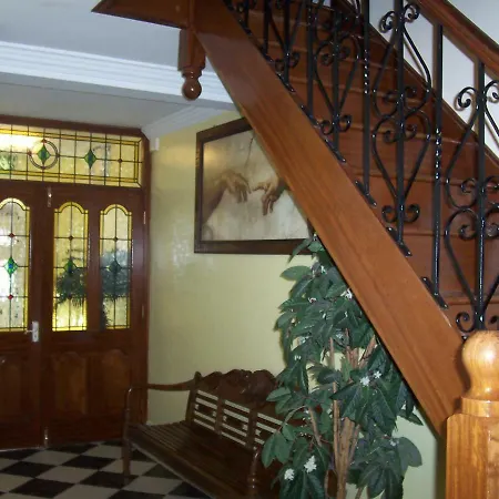 Celtic House B&B-2