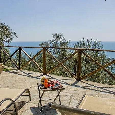 Villa Degli Ulivi B&B-3
